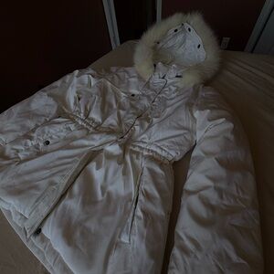 Marvin Richards White Hooded Ski Jacket with Fur Trim